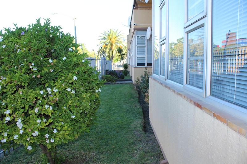 1 Bedroom Property for Sale in Glen Lilly Western Cape